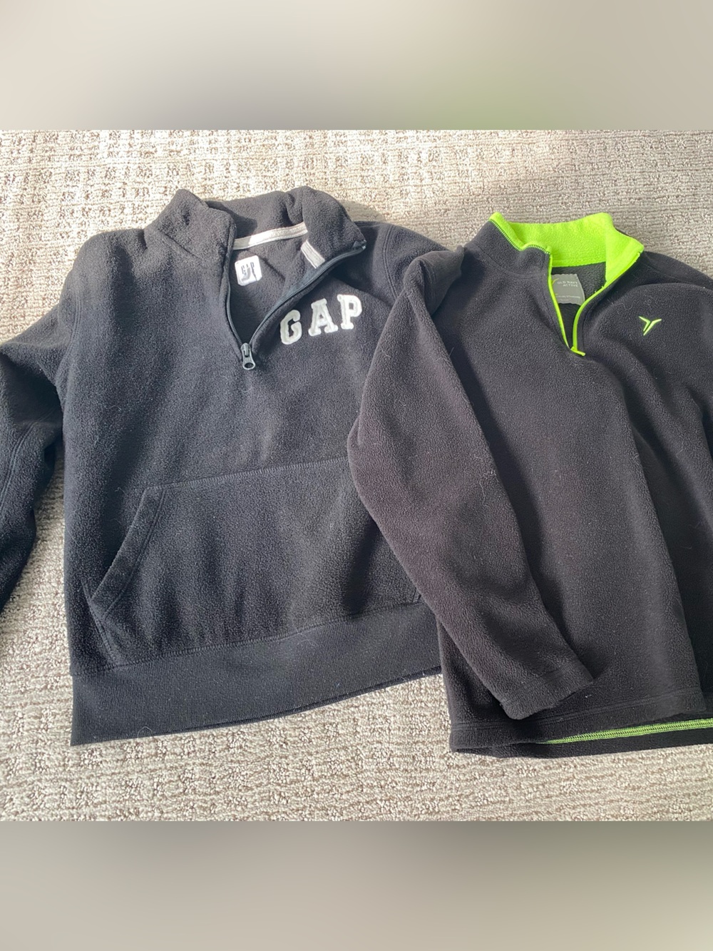 GAP Kids Black Fleece Pullover Jacket - Half-Zip. Size M (8-10)